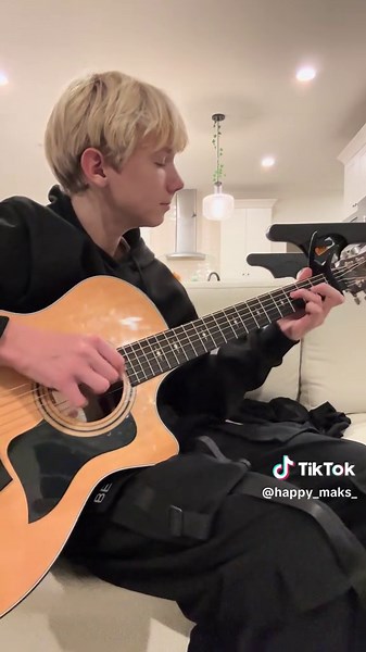 Learn Fingerstyle Guitar Techniques with 'Believer'