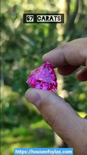 How to Cut Stone | Basic Techniques for Shaping Stone by Hand #shorts #shortvideo