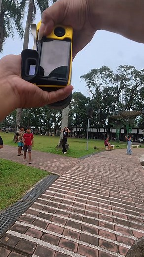 45K views · 1.1K reactions | Just random people |  #randomphotography #strangerphotography | Eduardy Crisostomo | Facebook