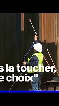 Le mur frontalier entre les États-Unis et le Mexique repeint en noir pour dissuader les migrants