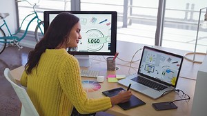 How to Become a Graphic Designer - Career Girls