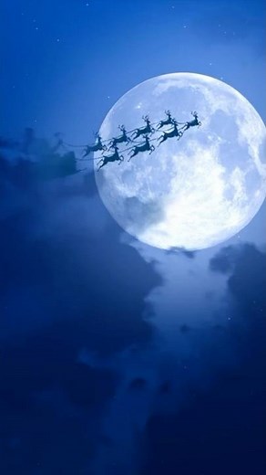 Santa Clause Brings Presents to Dollhouse