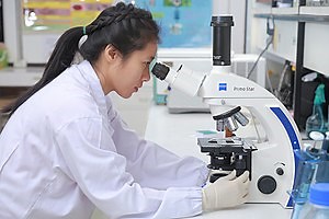 "Uno" µm xyz positioning system for 0.21µm/pixel microscope(Raspberry HQ camera)