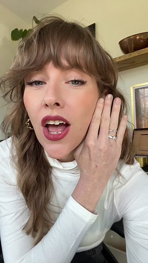 And we are back in the studio! #lizfoxroseberryshop #handmadejewelry