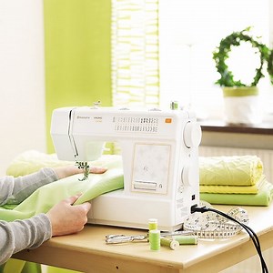 5 Best Husqvarna Sewing Machines Reviewed in Detail (Winter 2026)