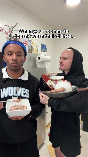 When your roommate doesn’t clean their dishes… @Parker Dean #roommate #badroommate #dirtydishes #dishesinthesink #fy