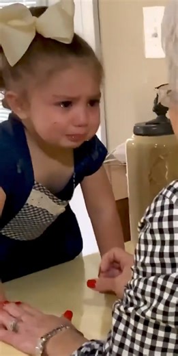 3.8K views · 22 reactions | Explaining to calculus students they can’t use L’Hopital’s rule since it’s not in the form 0/0 or infty/infty | Meme for mathematicians | Facebook