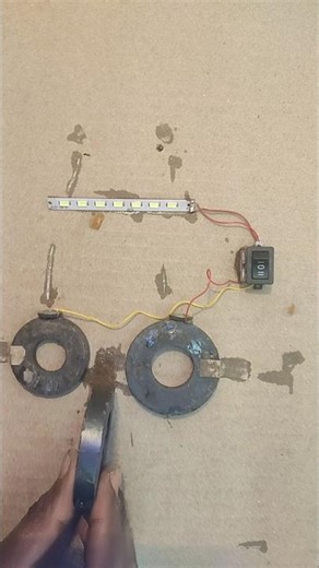 How to Generate Electricity Using a Magnet – Simple Science Project•Dc Motor