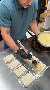 Philly Cheesesteak Pull-Apart Bread! Satisfy your cheesesteak cravings with a twist 🧀🥖 | Chefclub Network