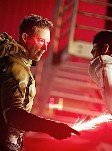 Flash enlists Thawne's help to defeat Godspeed #shorts