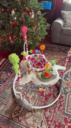 and auntie likes to auntie