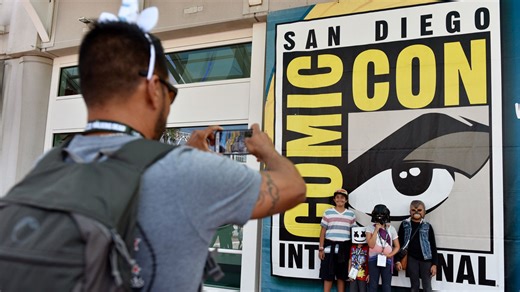 Comic-Con agrees to stay in San Diego another year, extending until 2027