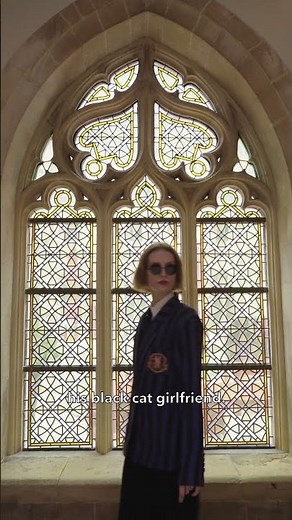 Staying at the same hotel as a Fang?! Slay. (Literally.)