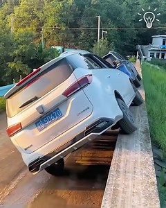 587K views · 2K reactions | Impressive driving & problem solving skills | Workers TV | Facebook