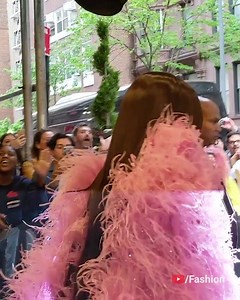 513 reactions · 22 shares | Welcome to your front row seat to fashion. From iconic runway shows and star-studded fittings to closet tours and fashion hauls, find it all on /Fashion | YouTube | Facebook