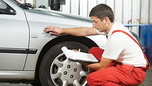 Simple car repair options for scratches and minor dents