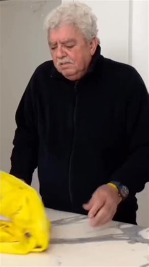 Seniors on Medicare could now qualify for a $3,300 Flex Card to help pay for groceries, medical costs, and other daily essentials. It only takes a minute to check if you’re eligible — no obligation, no hidden fees. Thousands are already using their Flex Cards this year.  Check your eligibility today and see if you qualify. | Healthenrollmentus | Facebook