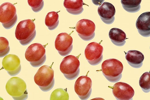 Should You Add Grapes to Your Diet? 12 Benefits
