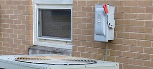 How to Wire an AC Disconnect | DoItYourself.com