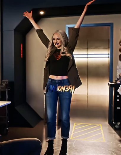 Team Flash Finds Caitlin & Frost Split Up #Theflash #Arrowverse #Dccomics #Grantgustin