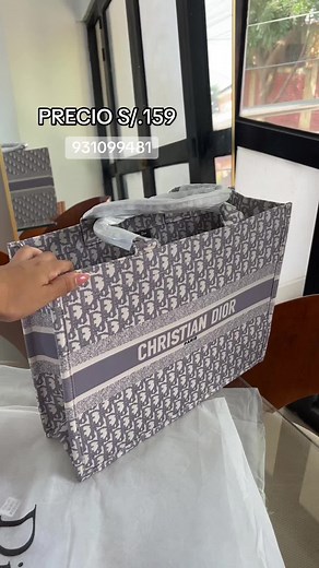 IG: TQ_PERU_TUMBES #paratiiiiiiiiiiiiiiiiiiiiiiiiiiiiiiiiii🦋 #enviosatodoelperu🚚📦💯 #tumbesperu #carolinaherrera #enviosatodoelperu🇵🇪catalogo📲 #marcjacobs #guess #topqualityperu #bimbaylolareview #carterastopqualityperu #carterastop #viraltiktok #viralperu #liquidacion #guess #coach #bimbaylolaperu