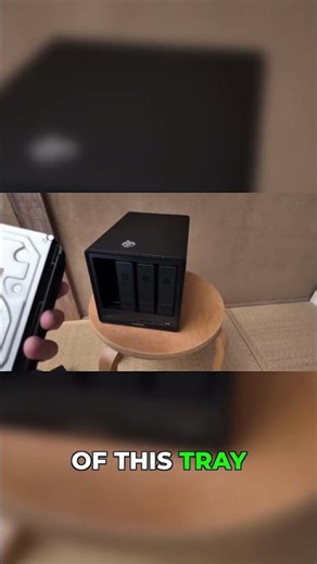 Installing Hard Drives on the Ugreen NAS is EASY!