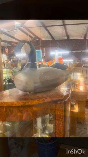 Foxwell’s vendors have their booths ready to welcome in the 2025 Waterfowl Festival! If you are visiting the area, stop in and browse our 10,000 square foot mall. We offer antiques and collectibles from A-Z! Come check us out! We’re open daily ⏰ from 10a-5p. Foxwell’s Antiques & Collectibles Mall 7793 Ocean Gtwy Easton, MD 21601-8623 ☎️ 410 820 9705 #waterfowl #waterfowleastonmd #easternshoremd #talbotcountymd #eastonmd #discovereaston #antiqueshop #inshot | Foxwell's Antiques Mall Easton