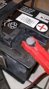 Battery charging 🔋 How does that work with current and voltage?