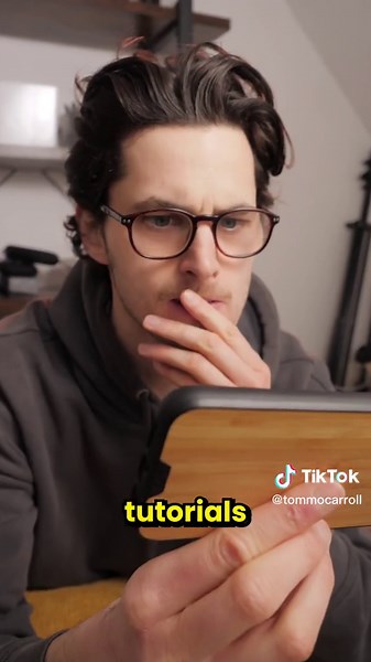 Master the Art of Card Shuffling: A Step-by-Step Guide