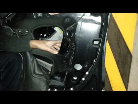 How to remove door lock Audi A6 C6