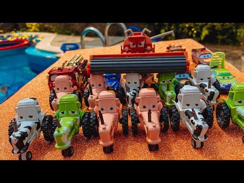 Disney Pixar Cars falling into deep pool, Lightning McQueen, Tow Mater, Mack, Sally, Francesco