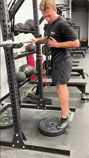 How to Improve Ankle Mobility: Calf Raises