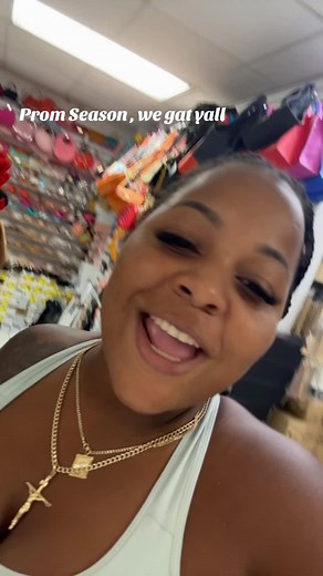 Prom Shoes Available for Everyone in Nassau