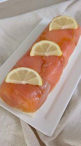 188K views · 9.3K reactions | Bûche salé saumon 陋 Pour 10 parts :...