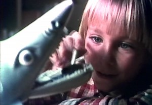 The Game of JAWS commercial, 1975 | Horror Ads