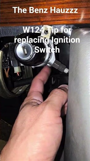 W124 Ignition Switch Replacement Tip #cars #mechanic #diy #howto #mercedes #amg #money #w124 #tips