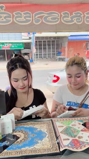 134K views · 8.7K reactions | Wow ចូលស្តុកថ្មីទៀតហើយ iPhone 16 Plus...