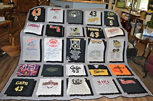How to Make a T-Shirt Quilt - Block DIY Tutorial | Rock Creek DIY