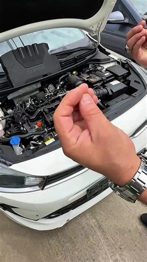 معلومات قيمة تفيدكم حول محركات ثلاث اسطوانات من كيا و هيونداي و المثال أمامكم .. سعداء بخدمتكم على مدار الأسبوع ، شكرا لثقتكم 🙏🙏 .. لحجز مواعيد لصيانة سياراتكم هيونداي و كيا في ورشتنا يرجي الاتصال بأرقامنا على مدار اليوم .. دائما في خدمتكم و جاهزون في اي وقت 🔧⚙️🛠️🪛.. Révision Moteur / scanner Auto / vérification / entretien du moteur . ورشتي الجمهورية ( كاليتوس ) : 0771.67.57.23/0779.46.29.93 ورشة وهران : 0777.66.67.13/0559.63.13.28 ورشة الدويرة : 0554.02.63.97 #fypchallenge #ميكانيك #هيوند