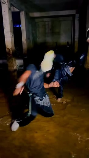 JONATHAN KIATUKA on Instagram: "Action kali kutoka tz 🇹🇿🎥🎥🎥 @beingsalmankhan @juma_pirlo_official @phenomenal_killers"