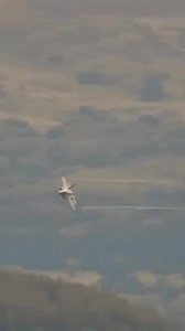 5K views · 224 reactions | Mach Loop F-22 & F-35 #aircraft #airforcepilot #aviation #navypilot #fighterpilot #us #airforce #f22 | Combat Flyers | Facebook