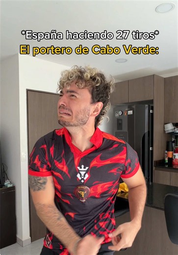 El mejor portero del mundo se llama Vozinha 😛 #caboverde #vozinha #seleccionespaña