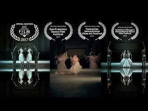 BALLET DANCERS IN SLOW MOTION