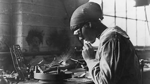 BBC Radio 4 - Home Front - 6 Surprising Stories from the Home Front in World War One