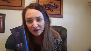 This Trendy Hair Company Is Suing A Woman Who Said Their Products Are A "Nightmare"