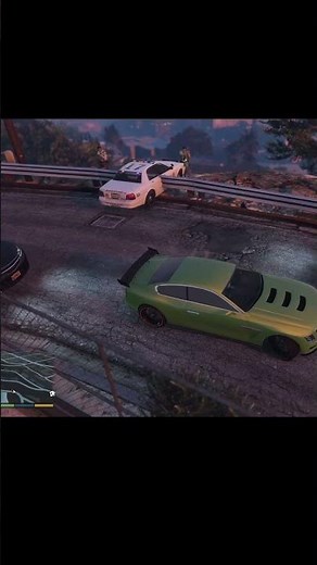 What the hell with GTA V 😳 cops #gta5