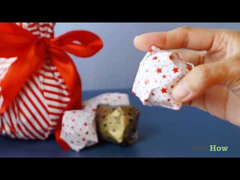How to Wrap a Round Gift