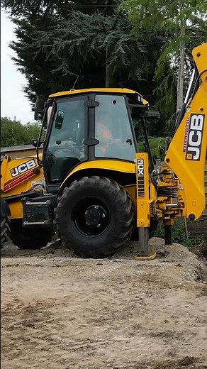 JCB 3CX Backhoe Loader | Orchard Homes