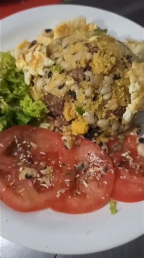Couscous with Black-Eyed Peas, Calabresa Sausage, and Eggs.