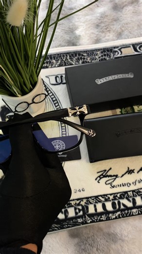 Unboxing Chromhearts Glasses #chromehearts #chromeheartsglasses #bluelightglasses #glasses